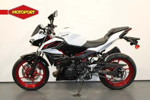 Kawasaki Z 500 SE (2026) thumbnail 3