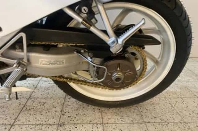 Honda VFR 400 R (1988) thumbnail 4