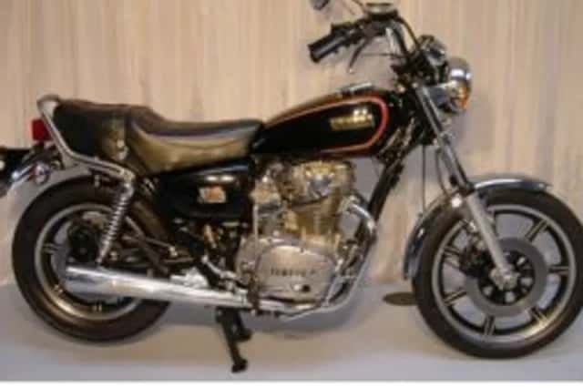 Yamaha XS 650 (1982) thumbnail 2