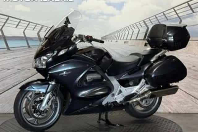 Honda ST 1300 PAN European (2007) thumbnail 4