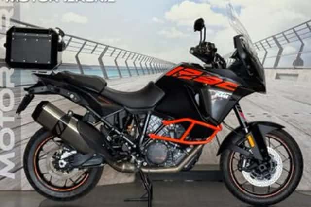 KTM 1290 Super Adventure (2018) thumbnail 3