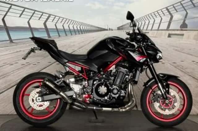 Kawasaki Z900 (2021) thumbnail 3