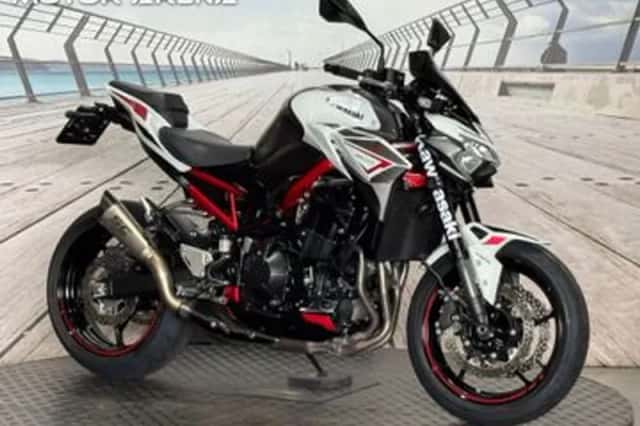 Kawasaki Z900 (2022) thumbnail 1