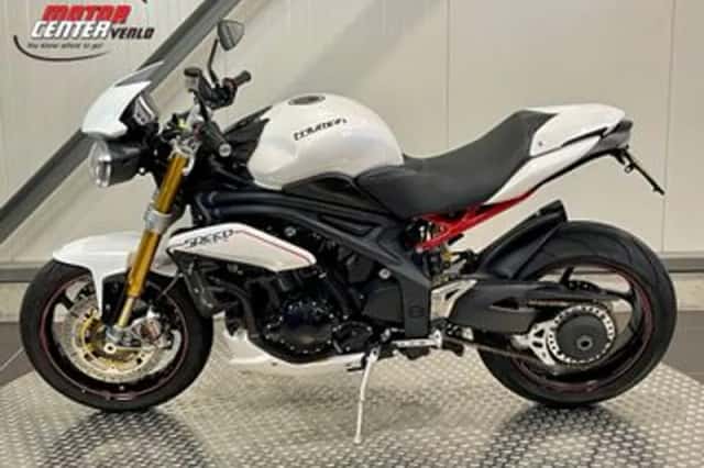 Triumph Speed TRIPLE R (2012) thumbnail 2