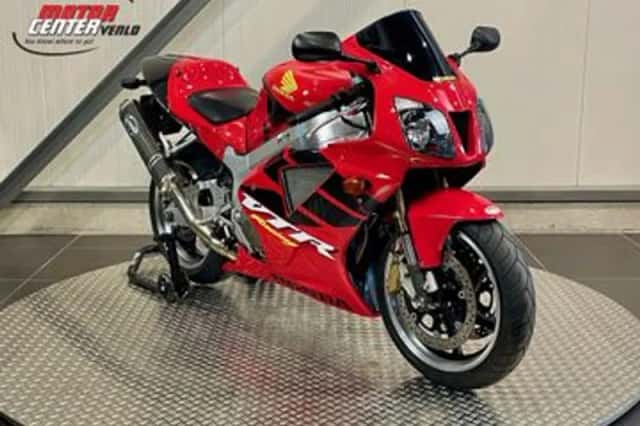 Honda VTR 1000 SP 1 (2001) thumbnail 3