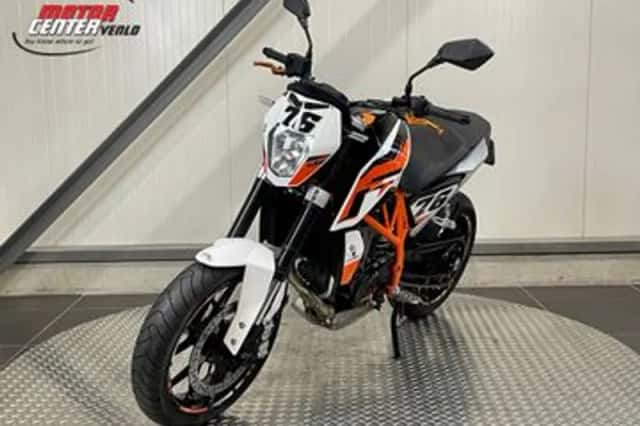 KTM 690 Duke (2013) thumbnail 3