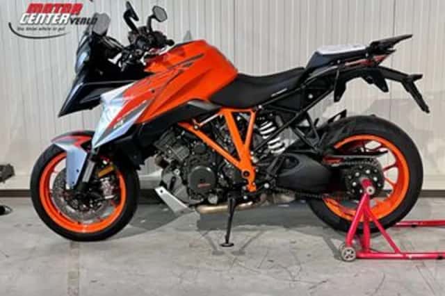 KTM 1290 Super Duke GT (2021) thumbnail 4
