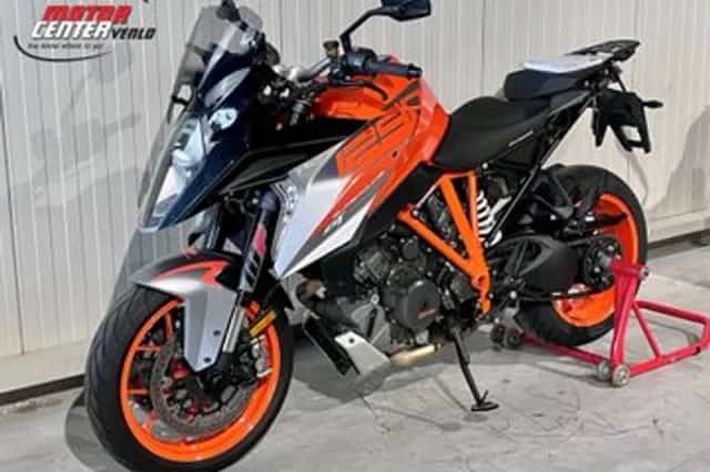 KTM 1290 Super Duke GT (2021) thumbnail 5