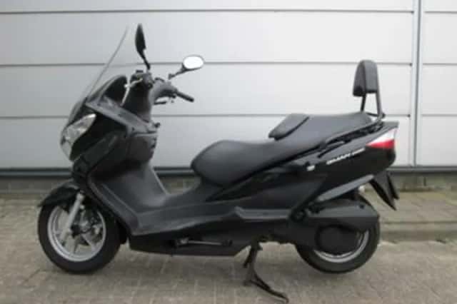 Suzuki UH 200 (2008) thumbnail 2