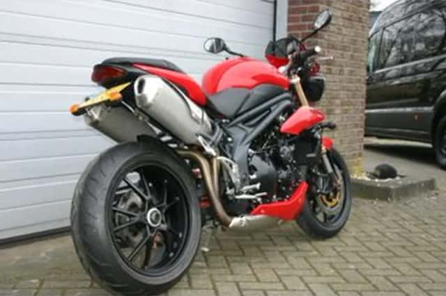Triumph Speed Triple (2012) thumbnail 3