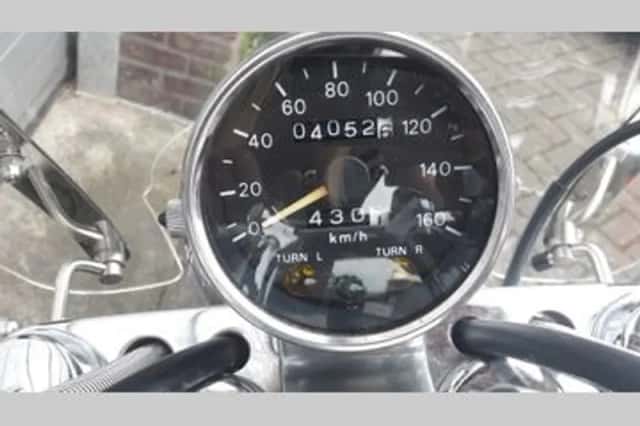 Suzuki VS 400 Intruder (1997) thumbnail 4