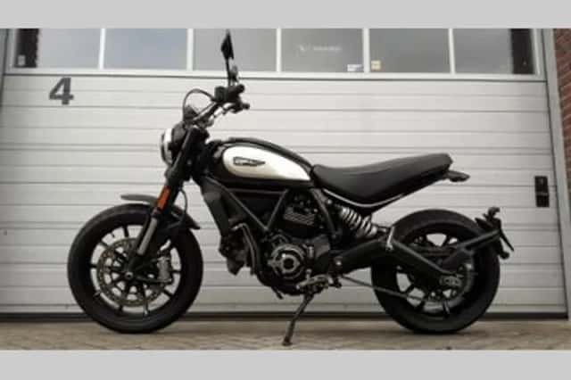 Ducati Scrambler Icon (2019) thumbnail 1