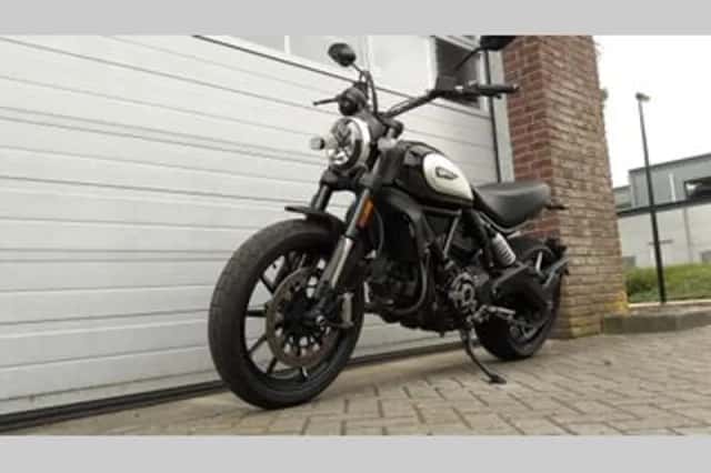 Ducati Scrambler Icon (2019) thumbnail 2