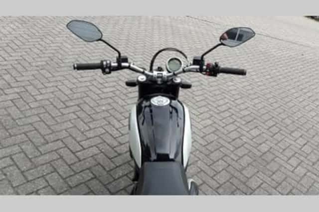 Ducati Scrambler Icon (2019) thumbnail 4