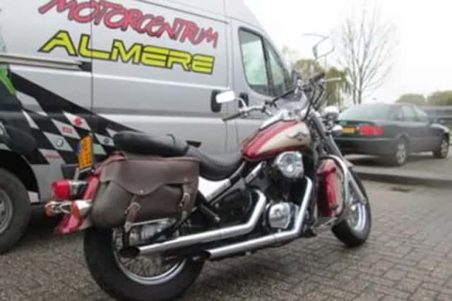 Kawasaki VN 800 (2000) thumbnail 6