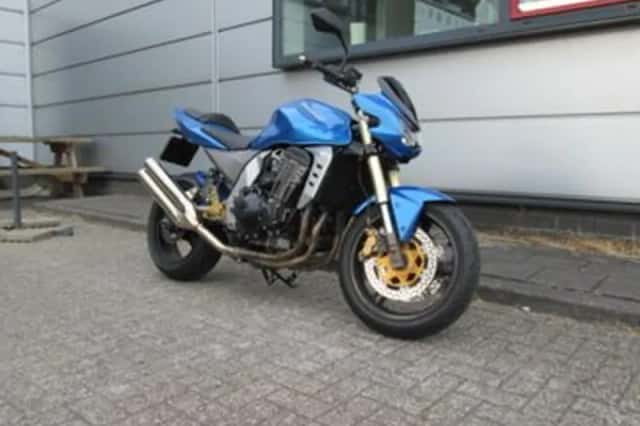 Kawasaki Z1000 (2006) thumbnail 5