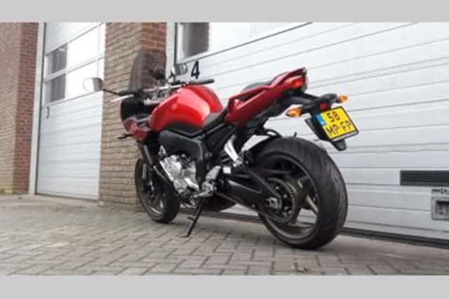 Yamaha FZ1 (2009) thumbnail 3