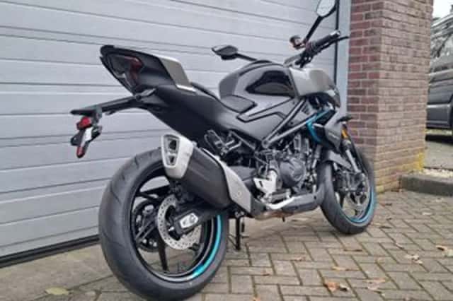 CFMoto 450NK (2026) thumbnail 3