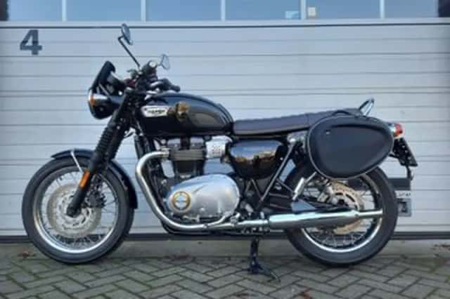 Triumph Bonneville T100 (2019) thumbnail 1