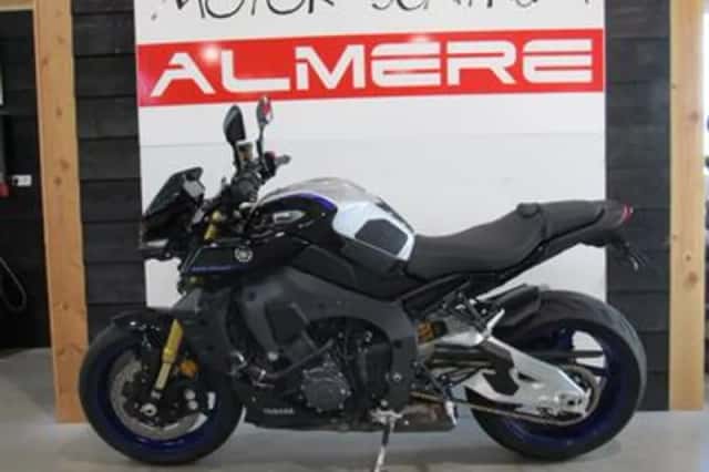 Yamaha MT-10 (2024) thumbnail 1