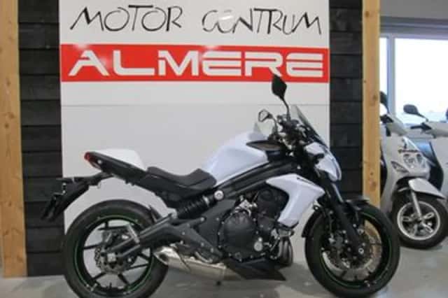 Kawasaki Er-6n (2015) thumbnail 1