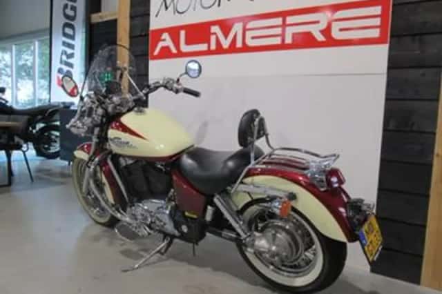 Honda VT 1100 (1997) thumbnail 3