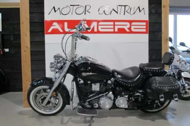 Yamaha XV 1700 Road Star (2004) thumbnail 4