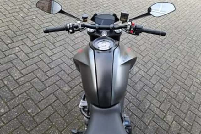 Ducati Monster (2021) thumbnail 6