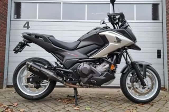 Honda NC750X (2017) thumbnail 1