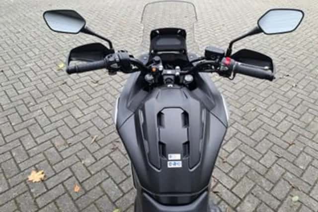 Honda NC750X (2017) thumbnail 5