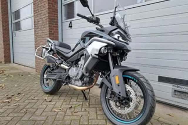 CFMoto 800 MT (2026) thumbnail 2