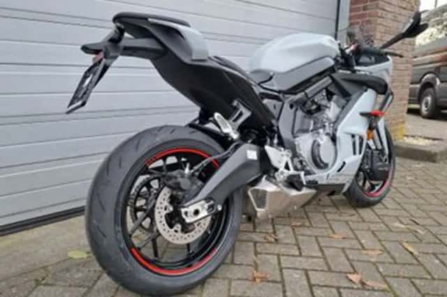 CFMoto 675SR-R (2026) thumbnail 4