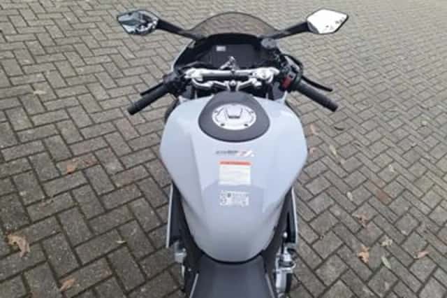 CFMoto 675SR-R (2026) thumbnail 6