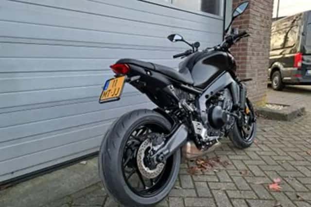 Yamaha MT-09 (2023) thumbnail 3
