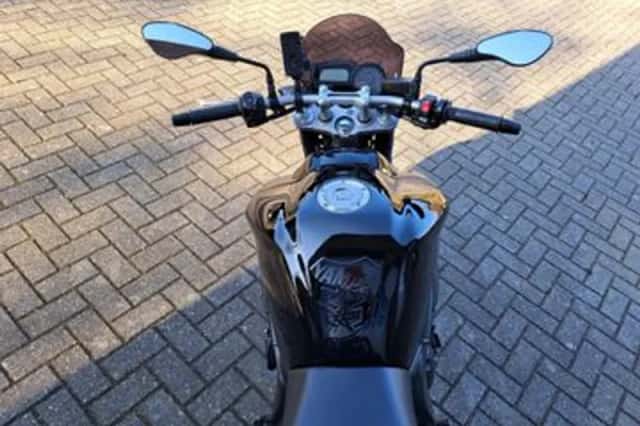 Yamaha FZ1 (2014) thumbnail 4