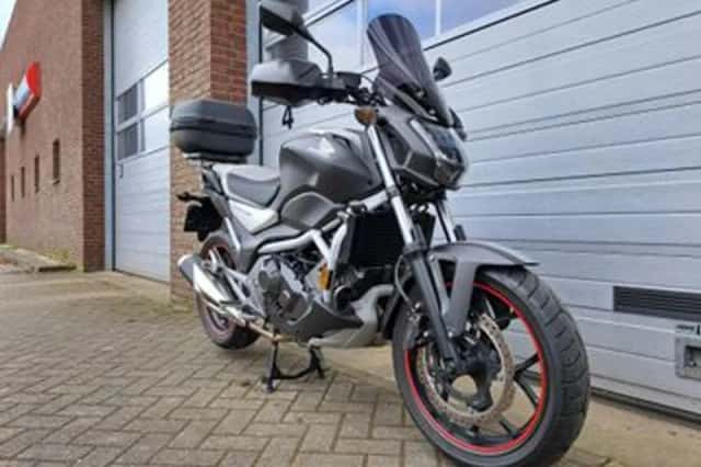 Honda NC 750 S (2017) thumbnail 2
