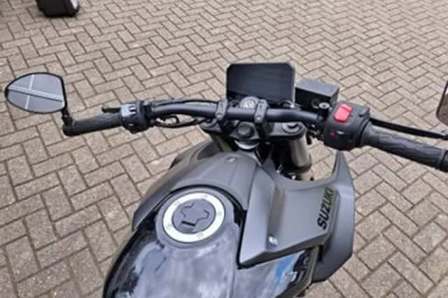 Suzuki GSX-8S (2023) thumbnail 6