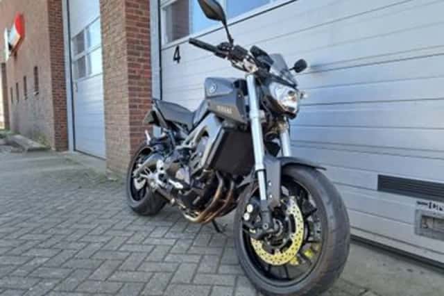 Yamaha MT-09 (2014) thumbnail 2