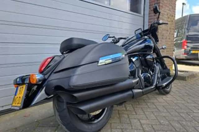 Suzuki C 1500 BT Intruder (2015) thumbnail 3
