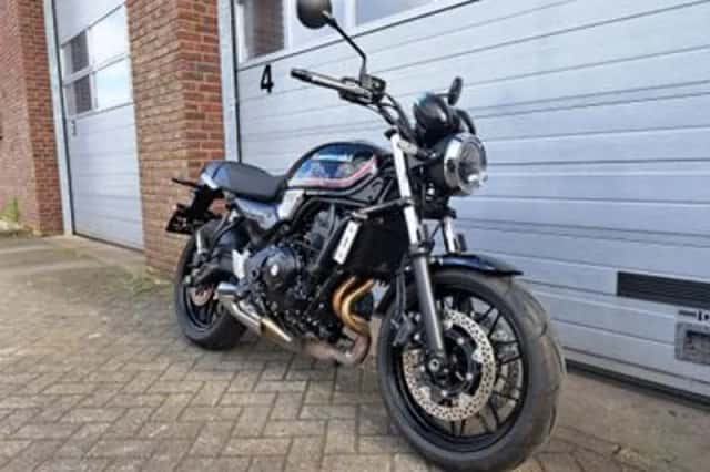 Kawasaki Z 650 RS (2023) thumbnail 2