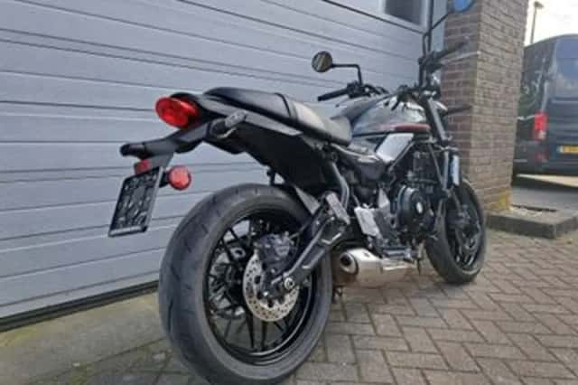 Kawasaki Z 650 RS (2023) thumbnail 3
