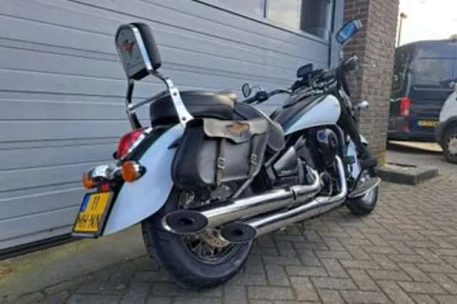 Kawasaki VN 900 Classic (2017) thumbnail 3