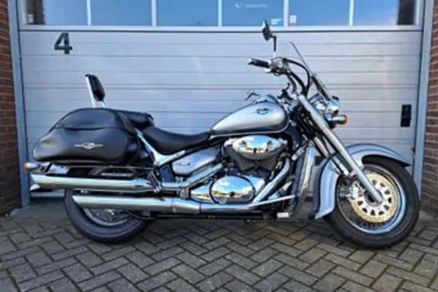 Suzuki C 800 Intruder (2006) thumbnail 1