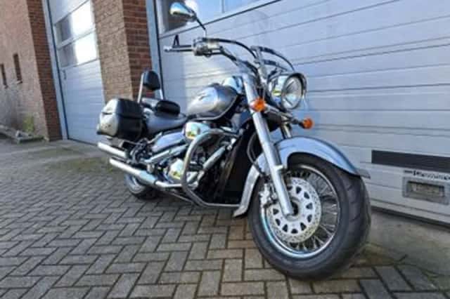 Suzuki C 800 Intruder (2006) thumbnail 2