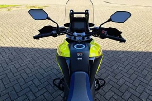 Suzuki V-Strom 1050 (2022) thumbnail 6