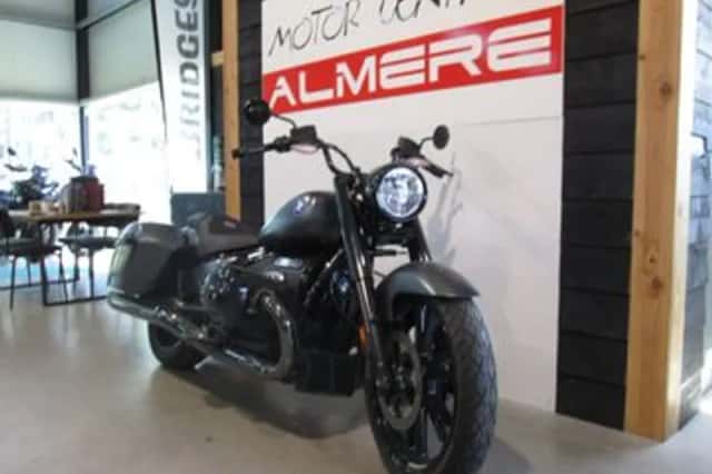 BMW R 18 (2024) thumbnail 5