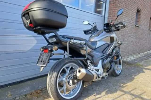 Honda NC750X (2018) thumbnail 3