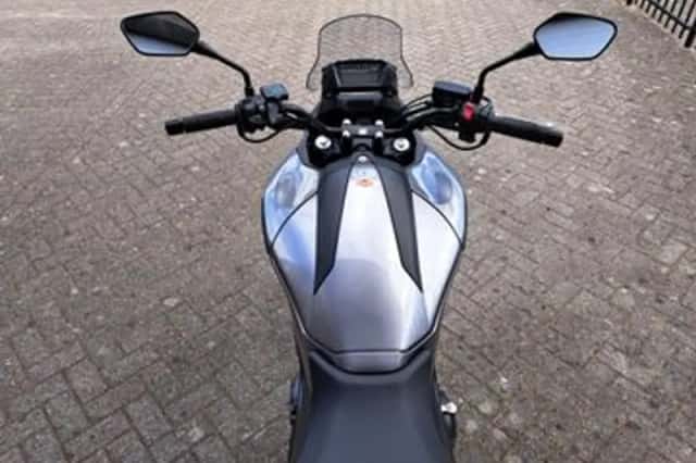 Honda NC750X (2016) thumbnail 4