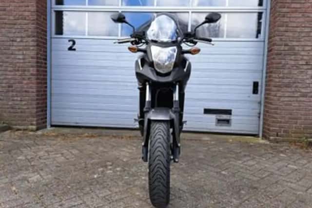 Honda NC750X (2016) thumbnail 5