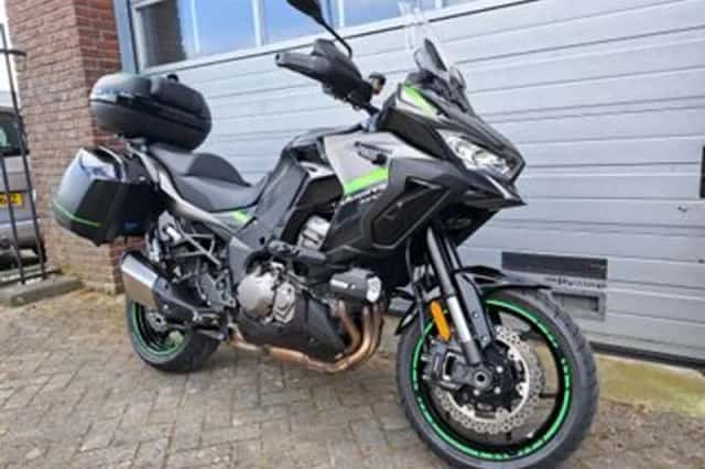 Kawasaki Versys 1000 GRAND TOURER (2024) thumbnail 1